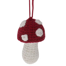 Load image into Gallery viewer, Creative Crochet Mushrooms kit