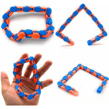 Load image into Gallery viewer, Click n' Snap snake fidget
